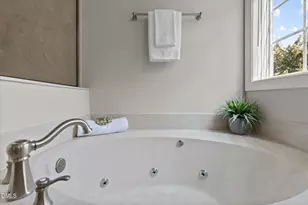 1019 Bianco Dr, Raleigh, NC 27607 - Photo 23