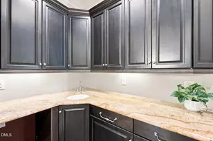 928 Oak Creek Rd, Raleigh, NC 27615 - Photo 13