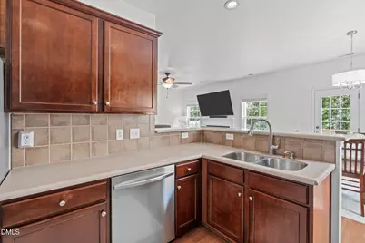 715 Straywhite Avenue, Apex, NC 27539 - Photo 7