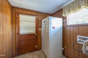 462 McRae Dr, Fayetteville, NC 28305 - Photo 17