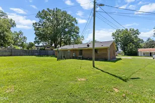 800 W Anderson St, Selma, NC 27576 - Photo 33