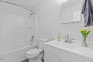 105 Fidelity St, Carrboro, NC 27510 - Photo 11