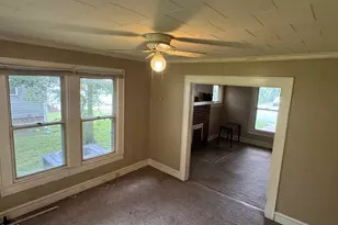 316 Atwater St, Burlington, NC 27215 - Photo 11