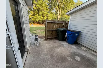 2829 Crestscene Trail, Raleigh, NC 27603 - Photo 23