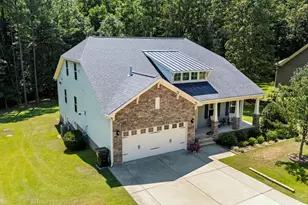 8621 Jordan Meadow Dr, Fuquay Varina, NC 27526 - Photo 3