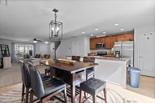 100 Stratford Lakes Dr, Durham, NC 27713 - Photo 7