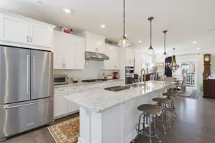 10530 Sablewood Dr, Raleigh, NC 27617 - Photo 9