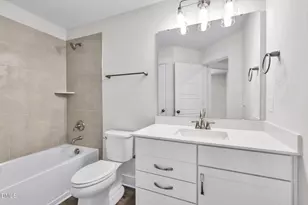 534 Plumleaf Ln, Durham, NC 27703 - Photo 17
