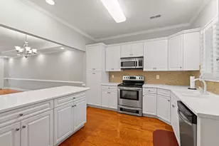 230 Lake Park Cir, Smithfield, NC 27577 - Photo 5