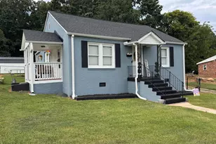 220 Hill St, Roxboro, NC 27573 - Photo 17