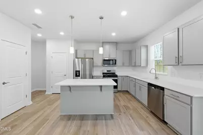 620 Westford Drive, Sanford, NC 27330 - Photo 5