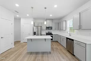 620 Westford Dr, Sanford, NC 27330 - Photo 5