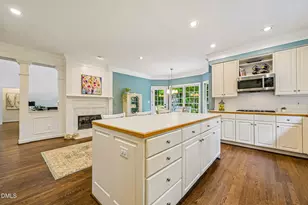 105 Versailles Dr, Cary, NC 27511 - Photo 21