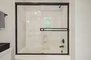 105 Versailles Dr, Cary, NC 27511 - Photo 41