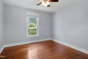 205 William Dr, Benson, NC 27504 - Photo 9