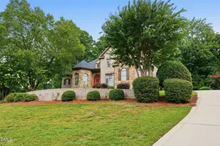 57 Bridgewater Ct, Chapel Hill, NC 27517 - Photo 3