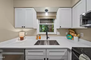 5540 Hamstead Crossing, Raleigh, NC 27612 - Photo 9