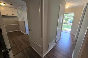 1410 Suterland Rd, Cary, NC 27511 - Photo 7
