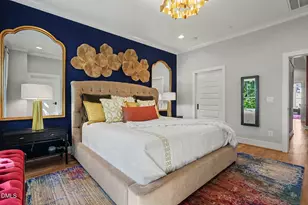 2121 Oberlin Vlg Dr, Raleigh, NC 27605 - Photo 21