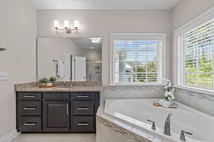 509 Crooked Pine Dr, Cary, NC 27519 - Photo 37