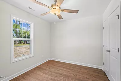312 E Howard Street, Roseboro, NC 28382 - Photo 23