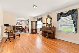 6709 Candlewood Dr, Raleigh, NC 27612 - Photo 9