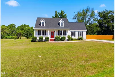 15 Davis Cir Drive, Zebulon, NC 27597 - Photo 1