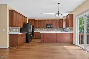 2405 Brasstown Ln, Apex, NC 27502 - Photo 15