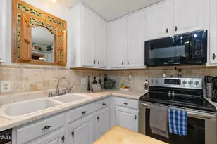 285 Atkinson Farm Cir, Garner, NC 27529 - Photo 13