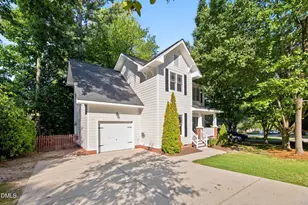 319 Pine Nut Ln, Apex, NC 27502 - Photo 3