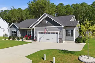 463 E Clydes Pt Wy, Wendell, NC 27591 - Photo 3