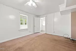 101 E Woodall St, Four Oaks, NC 27524 - Photo 15