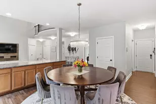 9015 Treesdale Ln, Raleigh, NC 27617 - Photo 11