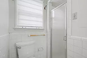 3704 Pembrook Pl, Raleigh, NC 27612 - Photo 33