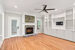 3016 Slippery Creek Ct, Raleigh, NC 27616 - Photo 9