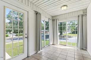 708 S 3rd St, Smithfield, NC 27577 - Photo 3