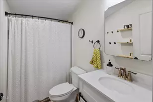 206 S Ellington St, Clayton, NC 27520 - Photo 23