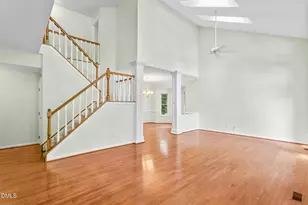 207 Windhover Dr, Chapel Hill, NC 27514 - Photo 5