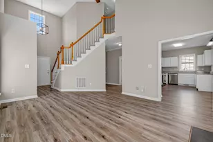 2525 Trailwood Hills Dr, Raleigh, NC 27603 - Photo 11