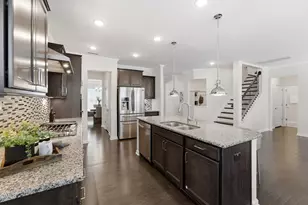 237 Oakmere Dr, Cary, NC 27513 - Photo 3