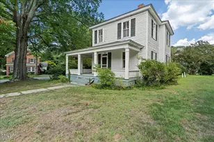 302 Halifax St, Warrenton, NC 27589 - Photo 3