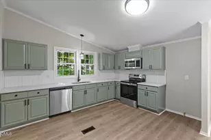 180 Windsong Ln, Youngsville, NC 27596 - Photo 11