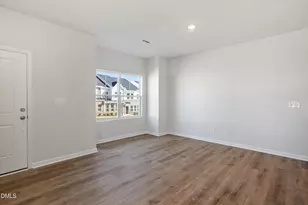 103 Wood Aster Wy, Garner, NC 27529 - Photo 5