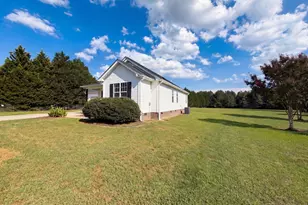 145 Gray Bass Ct, Zebulon, NC 27597 - Photo 15