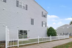 8600 Neuse Landing Ln, Raleigh, NC 27616 - Photo 29