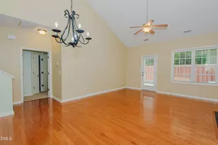 119 Starling St, Mebane, NC 27302 - Photo 5
