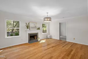 9 Lark Cir, Chapel Hill, NC 27517 - Photo 13