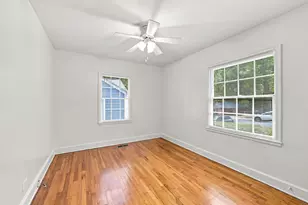 812 W Markham Ave, Durham, NC 27701 - Photo 11
