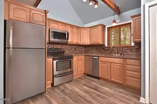 8 Tiffany Pl, Durham, NC 27705 - Photo 11