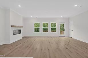 727 Mildred Oaks Ct, Cary, NC 27519 - Photo 7